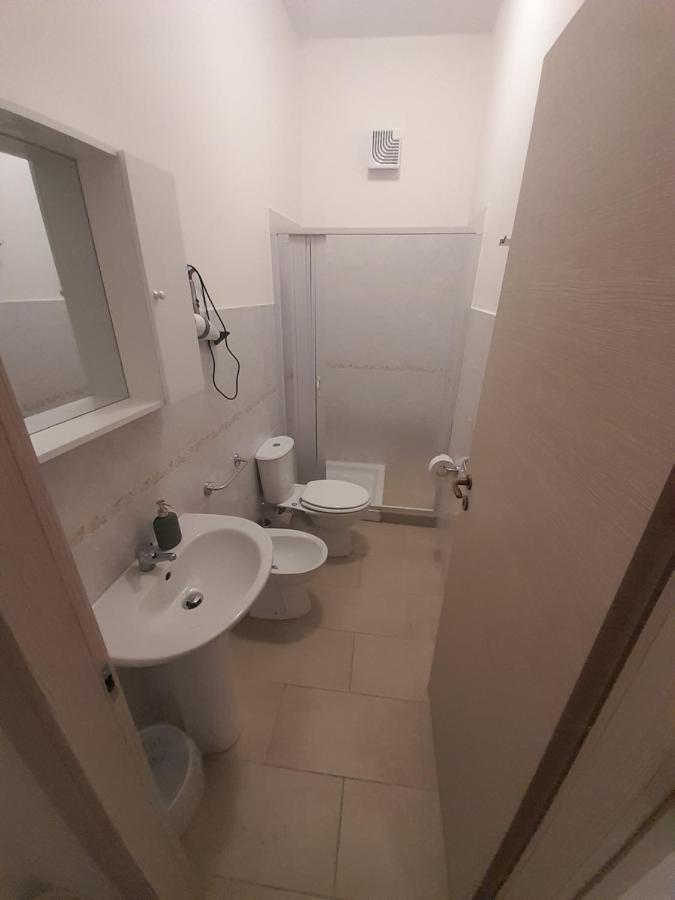 Cta Catania Aeroporto Fontanarossa Reception H24 Bed & Breakfast Eksteriør bilde